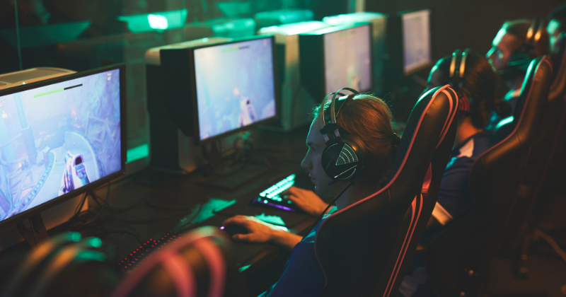 How to Score Big in the Thriving eSports Market